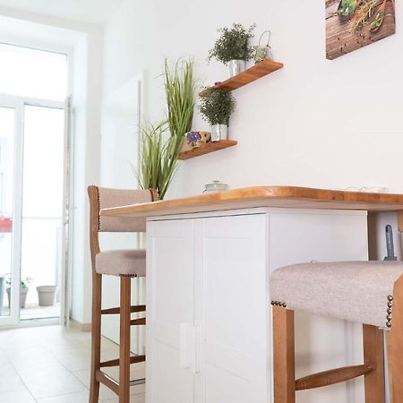 2 Rooms & Balcony - Top Location! Vienna Exterior photo